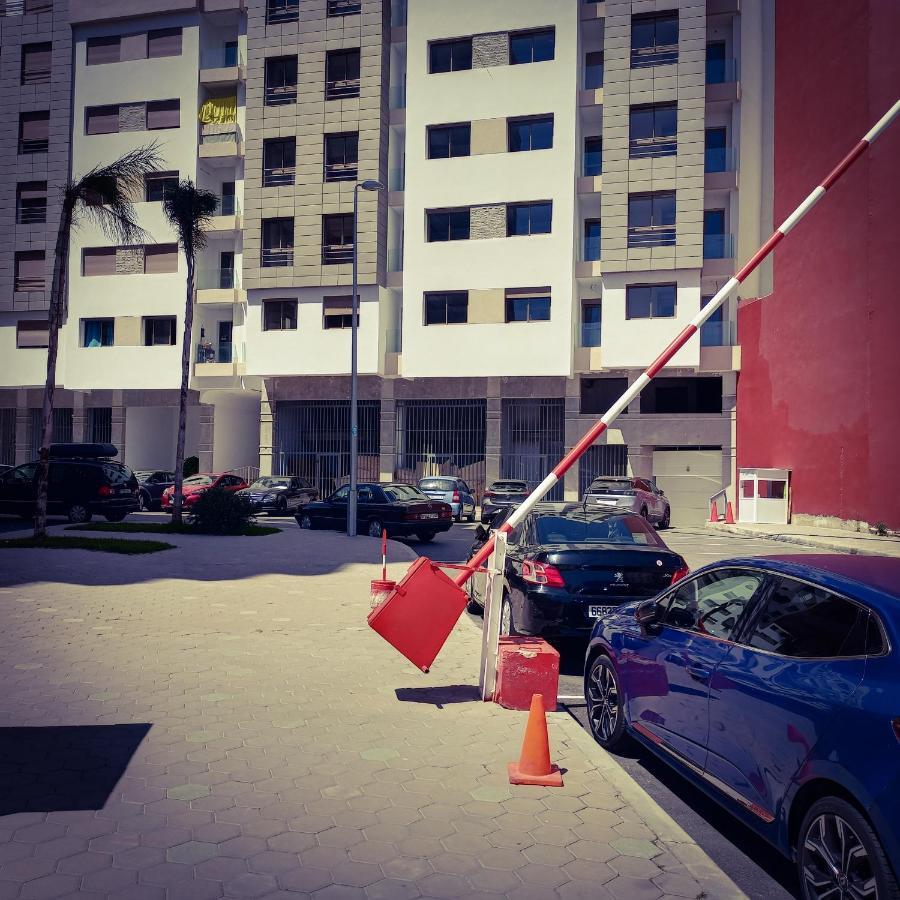 טנג'יר Super Apartement Totalement Neuf A Cote De Marjane Avec La Climatisation Et Wifi מראה חיצוני תמונה