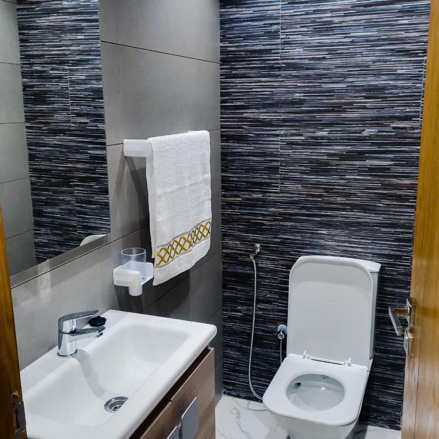 טנג'יר Super Apartement Totalement Neuf A Cote De Marjane Avec La Climatisation Et Wifi מראה חיצוני תמונה